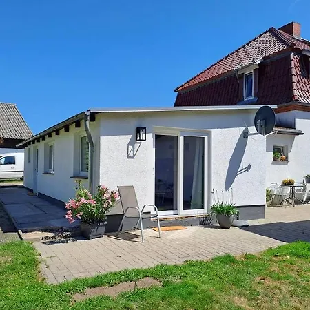 Klein Windhoek Auf Ruegen * Ummanz